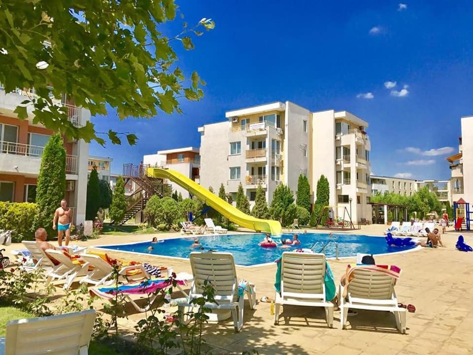 Holiday Fort Golf Club - Premium Apartments Sunny Beach Exterior photo