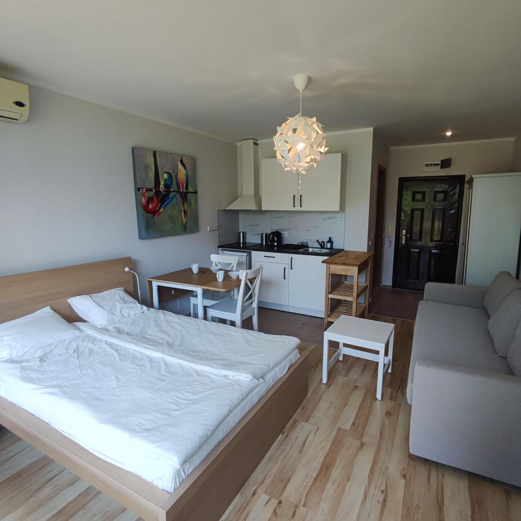 Holiday Fort Golf Club - Premium Apartments Sunny Beach Exterior photo
